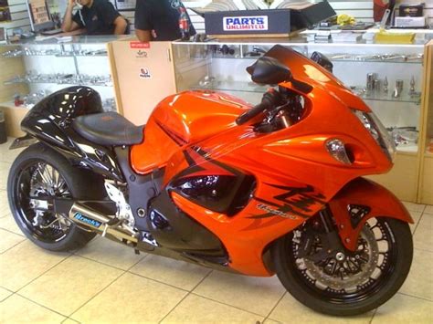 The original and best custom hayabusa seat is from new image. CUZZO CUSTOMS MOTORCYCLE SHOP