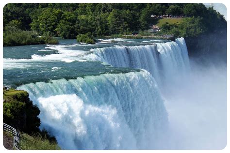 Visiting Niagara Falls American Falls Vs The Canadian Side