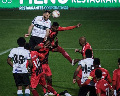 Brasileiro série a, also known as campeonato brasileiro série a, brasileirão, is a professional sofascore tracks live football scores and brasileiro série a table, results, statistics and top scorers. CBF muda horário do clássico Atletiba do Brasileirão pela ...