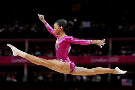 Usas Gabby Douglas Crowned Olympic Champion In Dramatic Gymnastics All Around Final Olympic