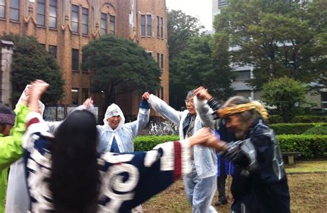 アイヌの女性は美人ばかり？ 北海道のアイヌ美人の特徴は？ 漫画「ゴールデンカムイ」で話題になっているアイヌ民族。 漫画がきっかけで、アイヌ民族について知りたい方も多いのではないでしょうか。 アイヌ民族について、どのく … 多くが"盗掘"により持ち出された先祖の遺骨――東大で ...
