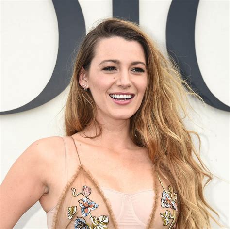 blake lively just deleted all of her instagram posts except for one cosmopolitan middle east