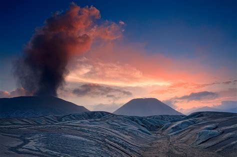 Mount Bromo Sunset Amazing Nature Photography Volcano Photos Indonesia