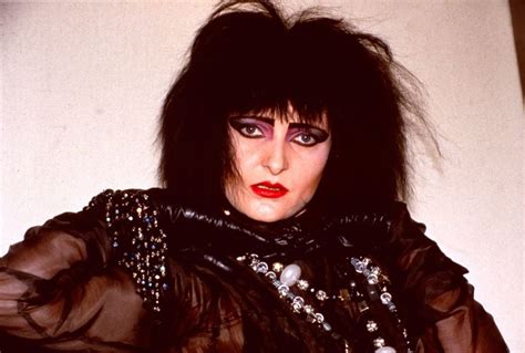 Watch Siouxsie Sioux Perform For The First Time In Years