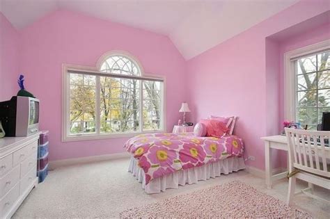 Pink Color Schemes Offering Symbolic and Romantic Interior ...