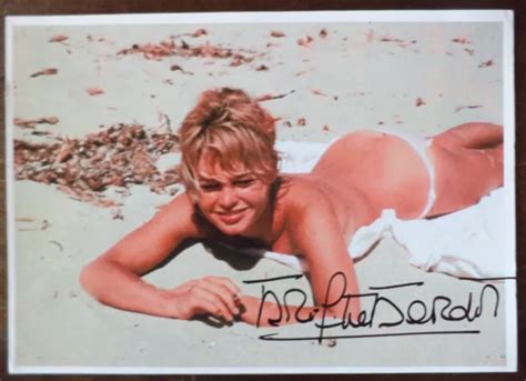 Photo Brigitte Bardot D Dicac E Autographe Signed Sur La Plage Eur Picclick Fr