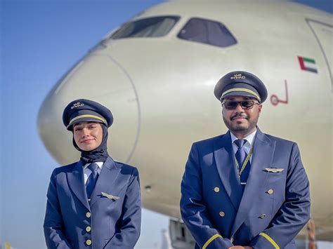 Etihad Airways First Middle Eastern Airline To Start Dreamliner Multi