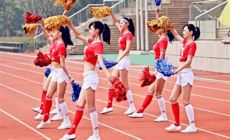 Bilder Cn Die Schönsten Cheerleader Begeistern