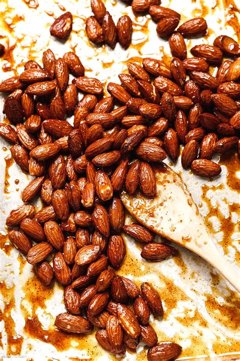 Sweet And Savory Roasted Almonds Recipe How To Roast Almonds With