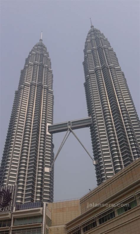 Jalan damai, taman seputeh, 88300 kota kinabalu, sabah, maleisië. Tempat Wisata Di Malaysia Menara Kembar Petronas - Jalan ...