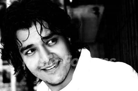 Facebook.com/tellychakkar follow us on twitter. Aniruddh Dave Media