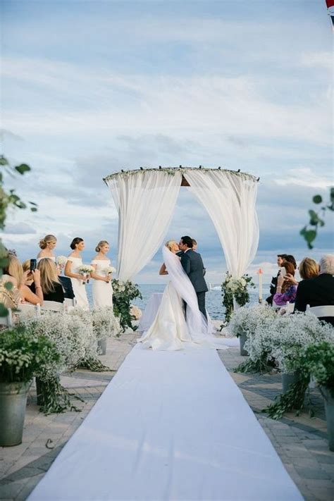 20 Breathtaking Beach Wedding Ceremony Ideas For 2021 Oh Best Day