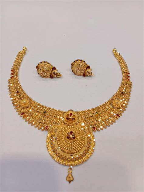Indian Gold Necklace With Stones