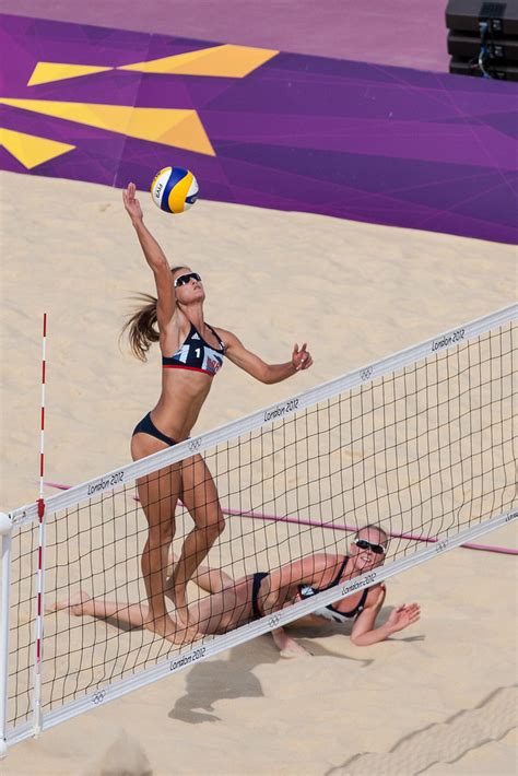 Olympic Beach Volleyball Zara Dampney And Shauna Mullin Flickr