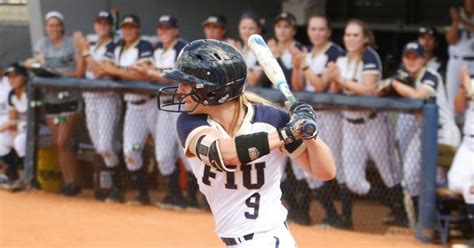 Softball Carries Momentum Into New Season After Breakout Year Fiu