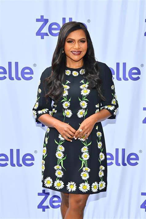 Mindy Kaling Says Sex Lives Of College Girls Will Address The Status Of Roe V Wade