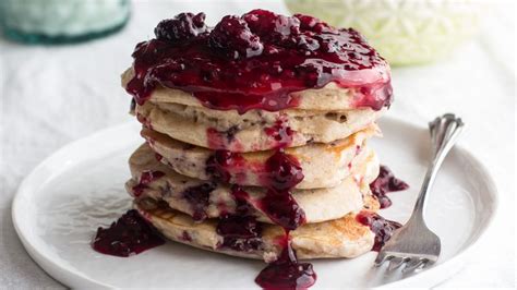 Blackberry Buttermilk Pancakes Recipe