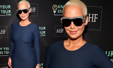 Amber Rose Shows Off Her Bodacious Bod In Clingy Dress Daily Mail Online