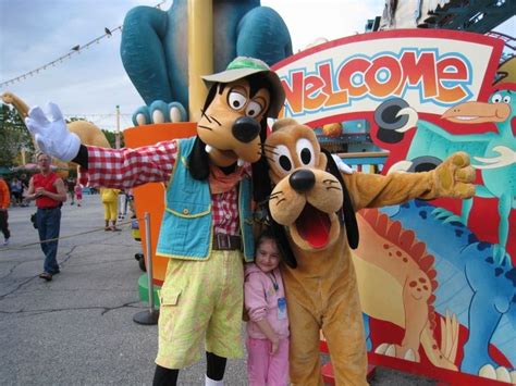 Meeting Pluto And Goofy At Animal Kingdom Animal Kingdom Disney