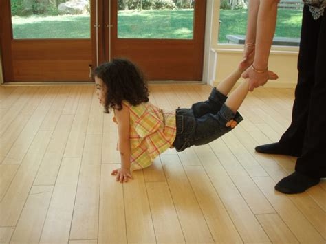 9 Exercises For Kids To Improve Core Strength And Conditioning