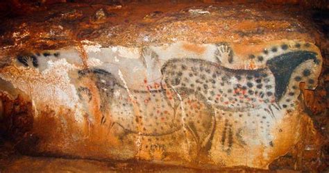 Prehistoric Handprints In Cave Art Hint That Women Were First Artists