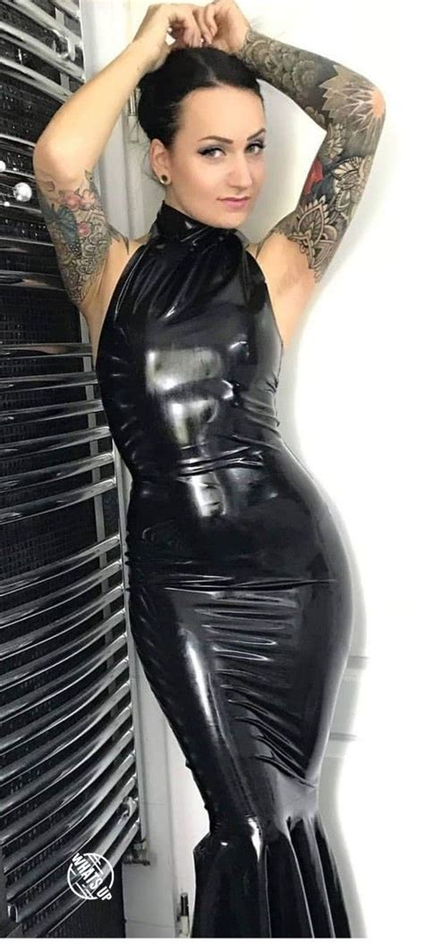 Pin Op Robe Sexy Shiny Leather
