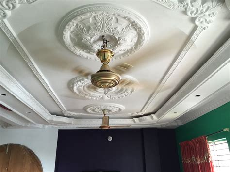 Rigid and flexible ceiling curtain rails are convenient structures that allow to solve any problems in the design of the window opening. Cornice Ceiling Design | Taraba Home Review