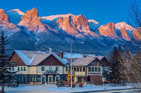 The Most Beautiful Places To Enjoy The Canadian Rockies