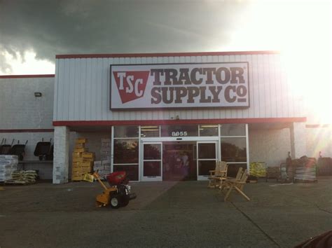 Tractor Supply Store 8055 Eastex Fwy Beaumont Tx Phone Number Yelp