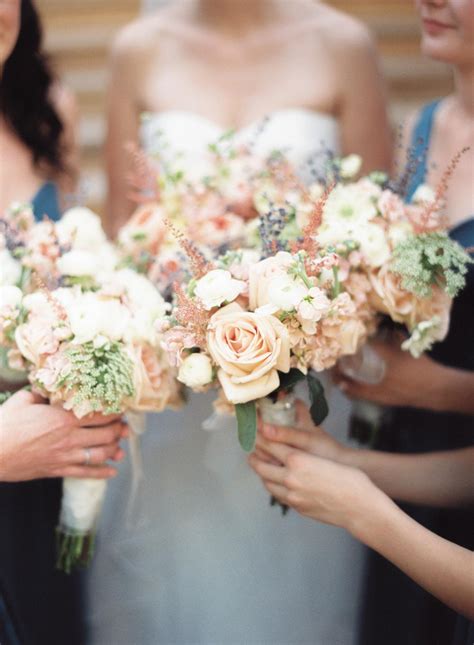 I'm very happy for sharing this styled. Romantic Outdoor Garden Wedding