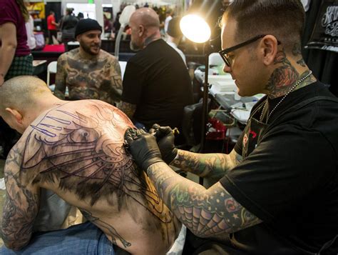 Photos Orange County Tattoo Artists On Display At Musink Orange County Register