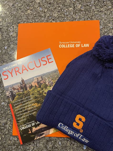 Got my Syracuse hat today! : r/lawschooladmissions