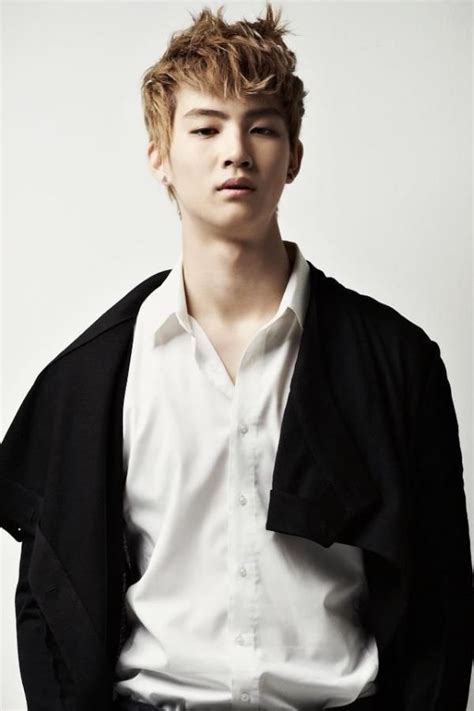 He debuted in 1986 as the vocalist for the heavy metal band sinawe. Im Jae Beom / JB GOT7 | AznMusic | Pinterest