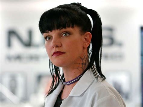 Cbs Responds To Former Ncis Star Pauley Perrettes Allegations Of On