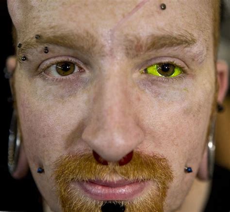 This is a gorgeous example of how much detail can go into an eye tattoo. Creepy Eyeball Tattoos (28 pics) - Picture #19 - Izismile.com