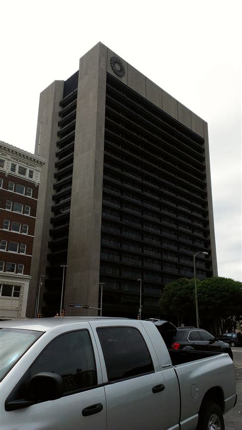 Since 2010 frost annually has received the highest ranking in customer satisfaction in texas in j.d. Frost Bank Tower (San Antonio) - Wikipedia