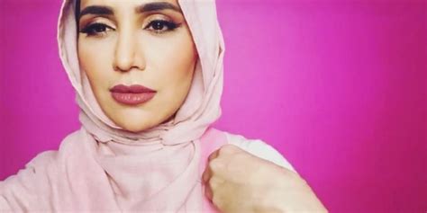 L Oreal S Hijabi Model Amena Khan Pulls Out Of Campaign Over Twitter Backlash