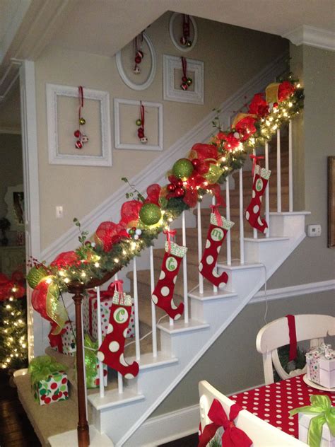 Simple Stair Railing Christmas Decorating Ideas