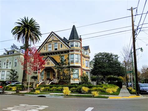 Why Alameda Is The Coolest San Francisco Suburb Alameda California