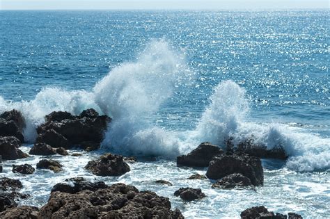 Die Wellen Felsen Meer Kostenloses Foto Auf Pixabay Pixabay