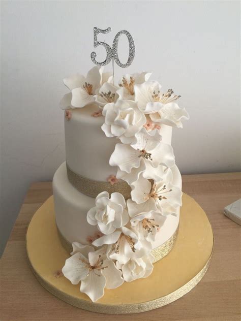Cakes For 50th Birthday 50th Birthday Cake With Fondant Flowers Cakecentral 50th