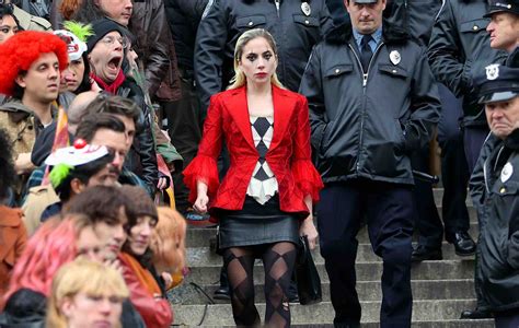 New Photos Of Lady Gaga As Harley Quinn Leak Out