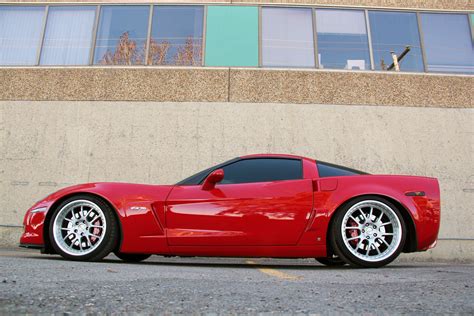 Technical editor michael austin pits chevrolet's best corvettes, the zr1 and z06, against one another in the latest episode of car and driver. 2007 Chevrolet Corvette Z06 - 700 HORSEPOWER! - Envision Auto