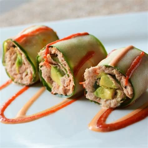 The rice will harden very quickly if refrigerated. 5 Minute Spicy Tuna Rolls - Hey Keto Mama