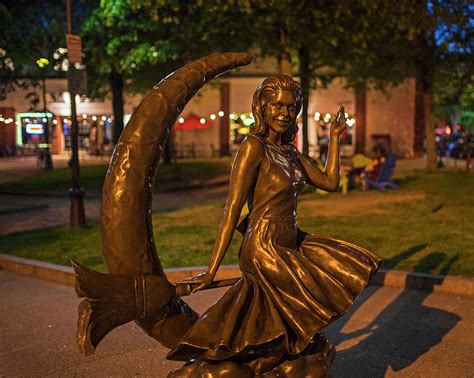 Salem Ma Sabrina The Witch Statue Photograph By Toby Mcguire Pixels
