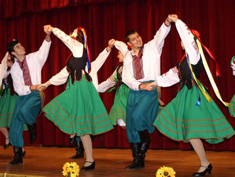 Ukrainian dancers. Ukrainian dance ensemble ISKRA. New Jersey, New York ...