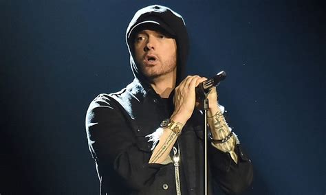 Eminem Wikipedia Vermögen Instagram Facebook Und Twitter Beiträge