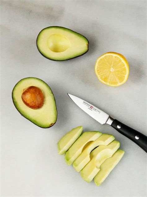 How To Slice An Avocado Photo Tutorial Recipe