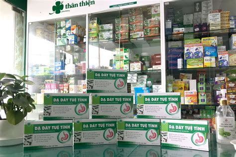 Người có biểu hiện đau nóng rát vùng thượng vị, ợ hơi, ợ chua, đầy bụng. Báo Tiền Phong - Dạ dày Tuệ Tĩnh - Tinh hoa bài thuốc 'Nam ...