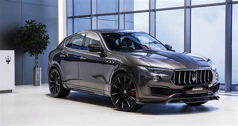 Sex, once upon a time). Maserati Levante S với gói độ "cực chất"